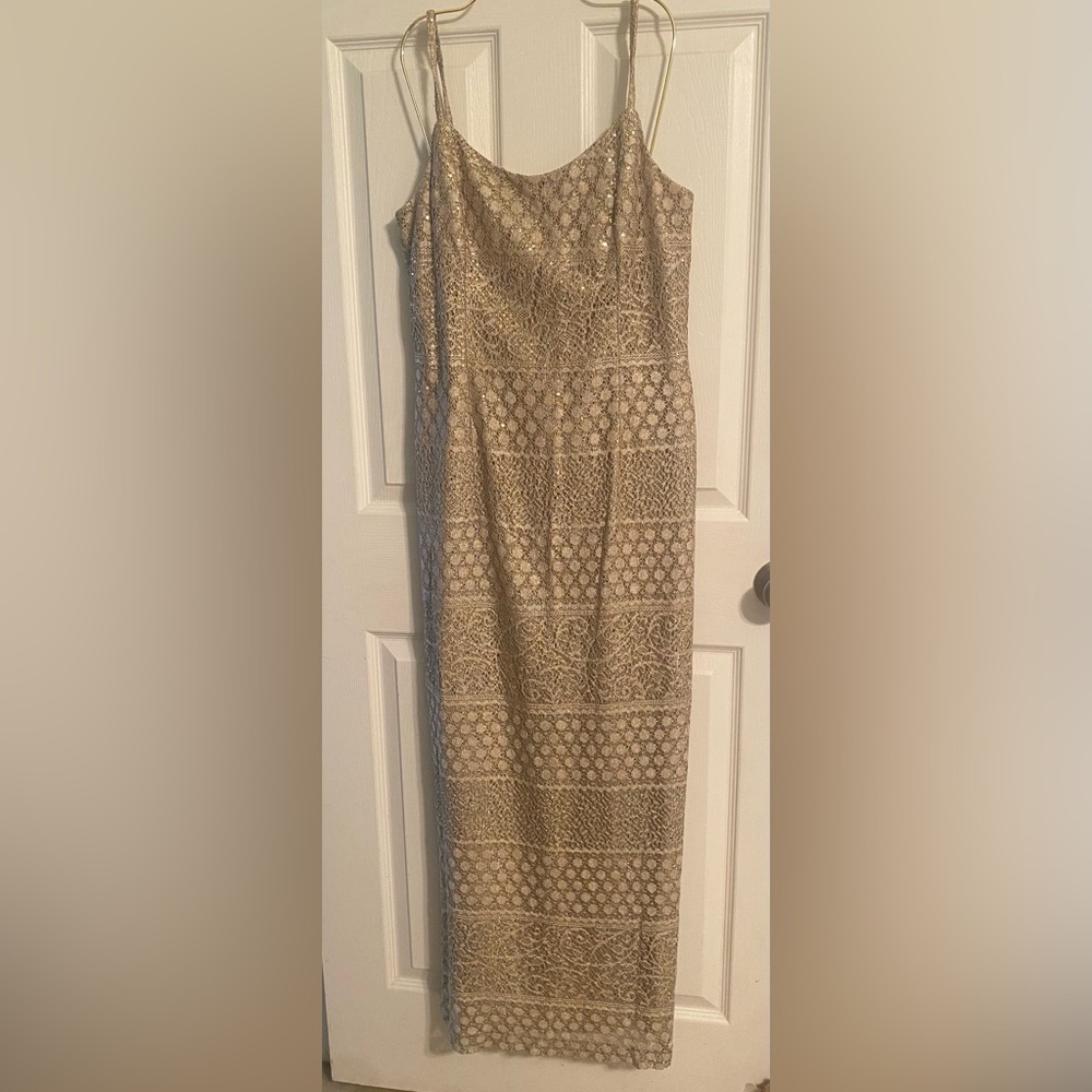 Elegant Gold Lace Dress with sequins